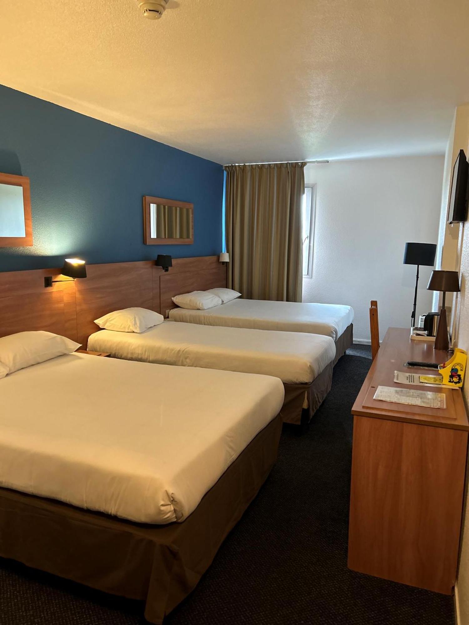 คีเรียด มาร์เน่ ลา วอลลี ตอร์ซี่ Hotel ทอร์กซี ภายนอก รูปภาพ